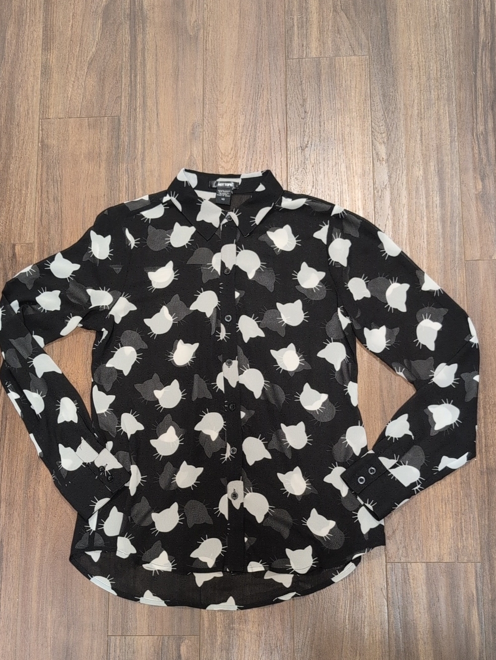 Hot Topic Black & White Sheer Cat Print Print Flowy Button-Up Top